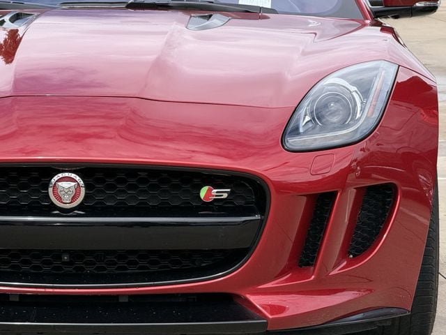Used 2017 Jaguar F-TYPE S RWD image 9