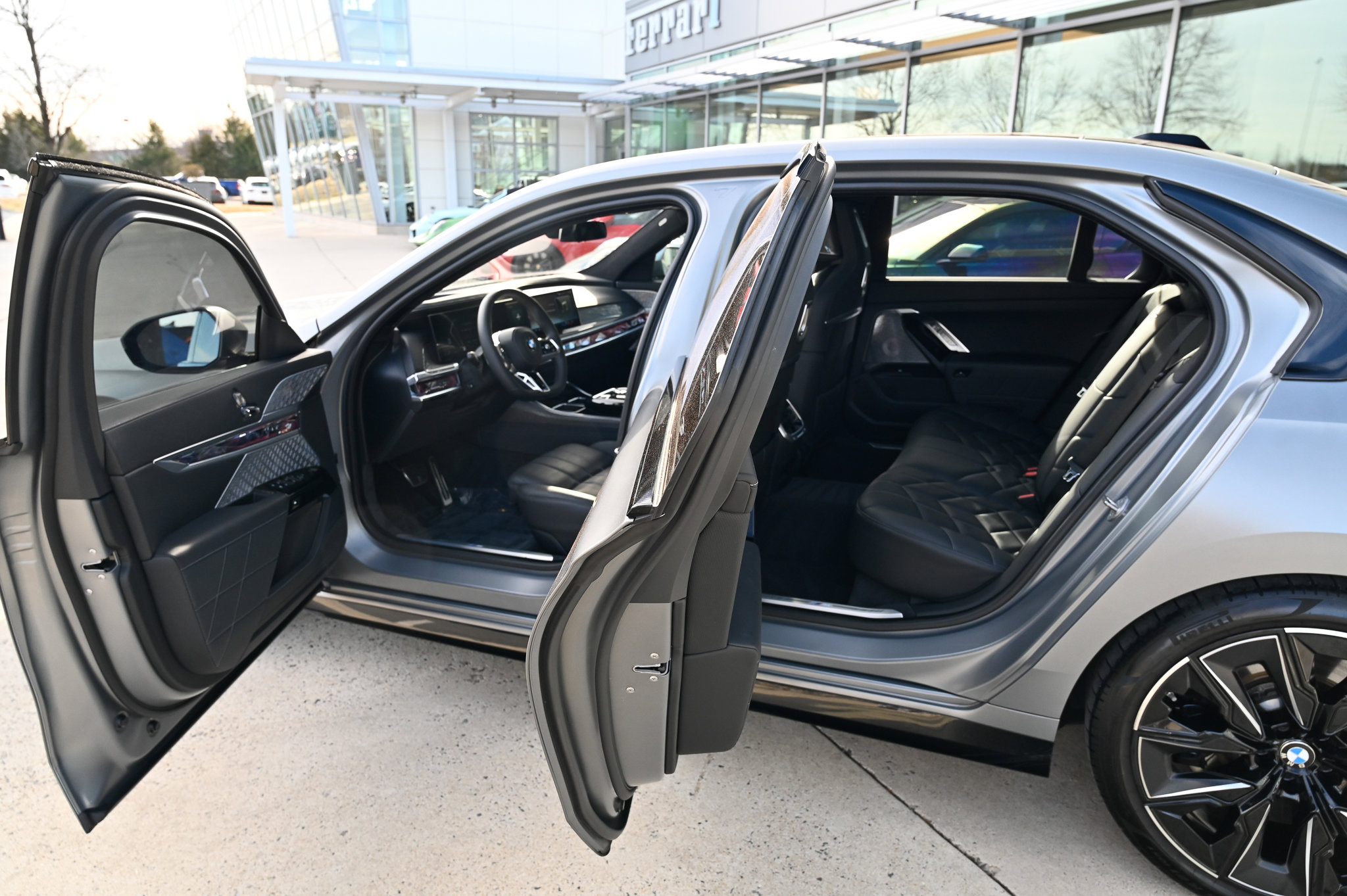 Used 2023 BMW 760i xDrive 760i xDrive image 35