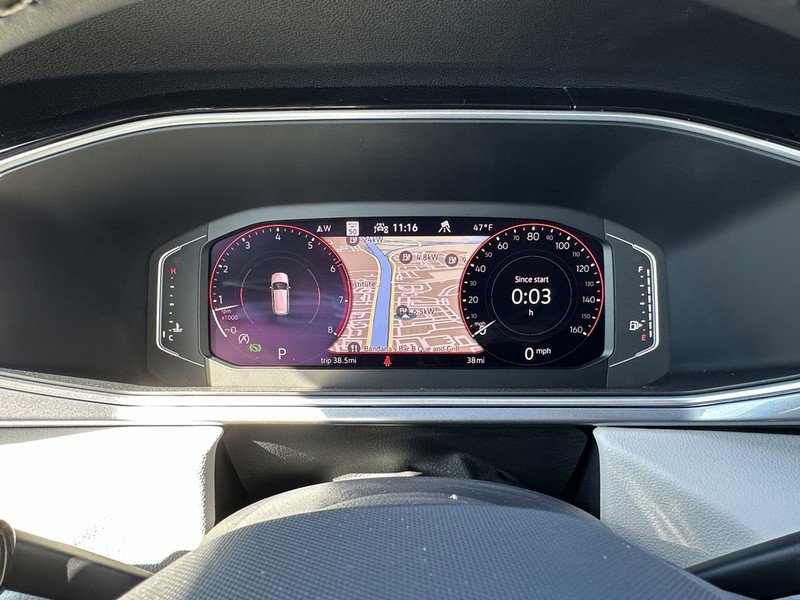 New 2025 Volkswagen Taos SEL image 23