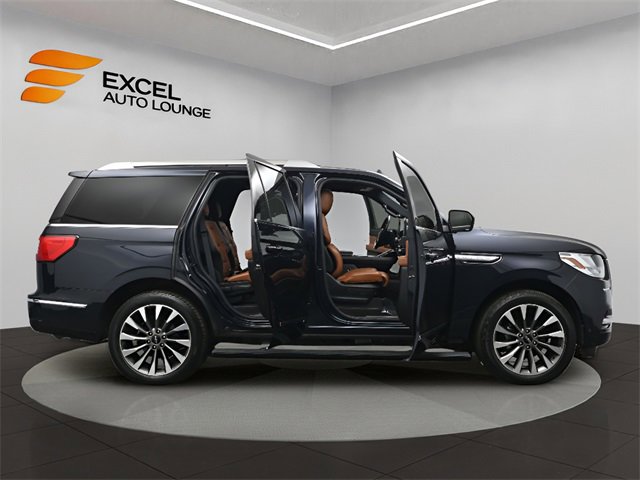 Used 2021 Lincoln Navigator Reserve w/ Luxury Package image 49