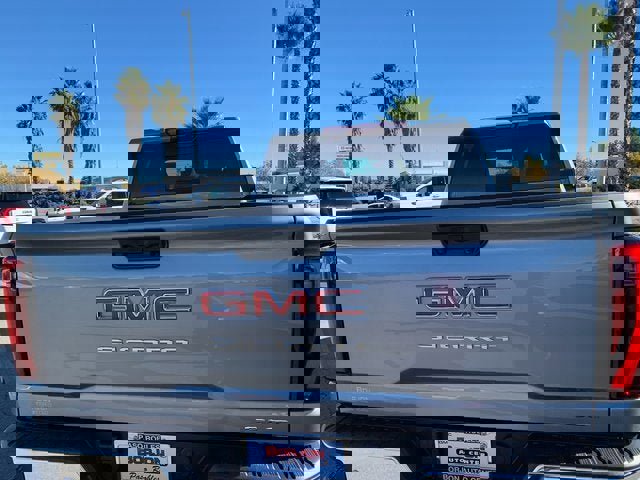 New 2026 GMC Sierra 2500 SLT w/ SLT Premium Package image 6