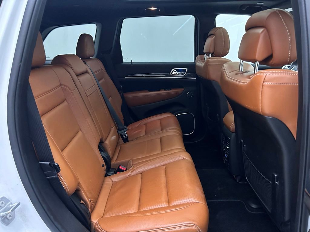 Used 2015 Jeep Grand Cherokee SRT w/ Trailer Tow Group IV image 15