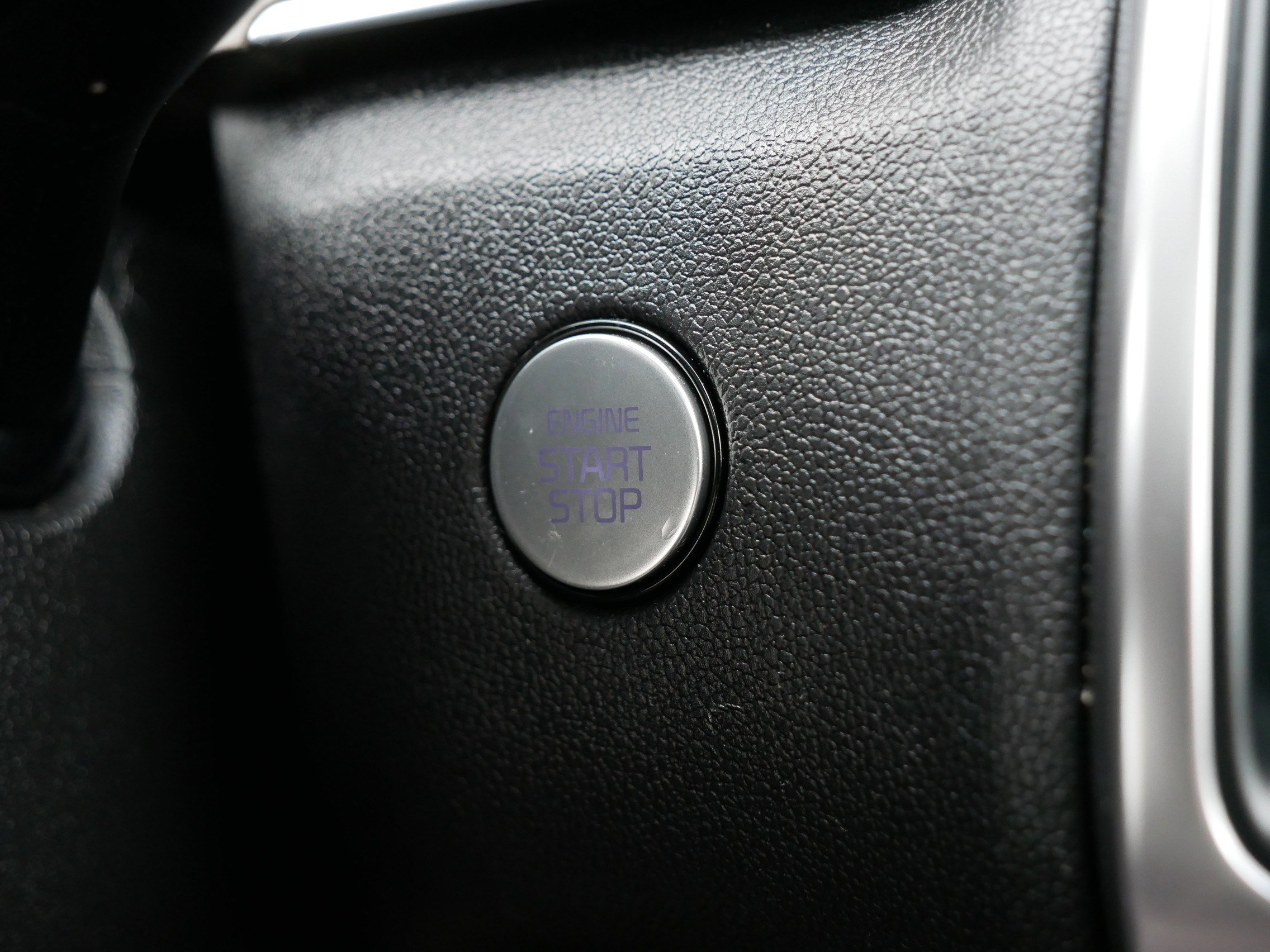 Certified 2022 Kia Sorento S w/ Panoramic Sunroof Package image 29