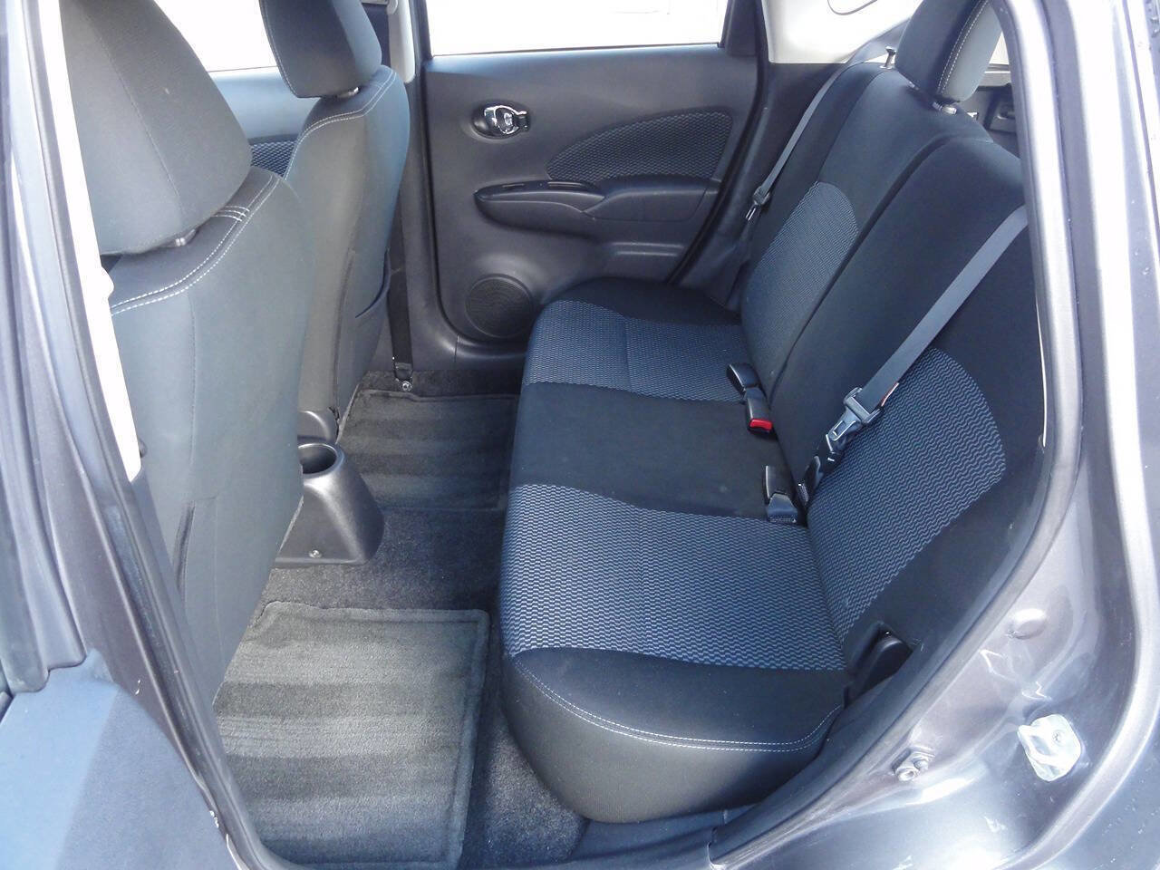 Used 2016 Nissan Versa Note SV image 22