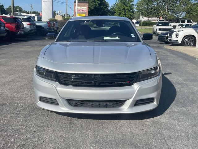 Used 2023 Dodge Charger SXT RWD image 2