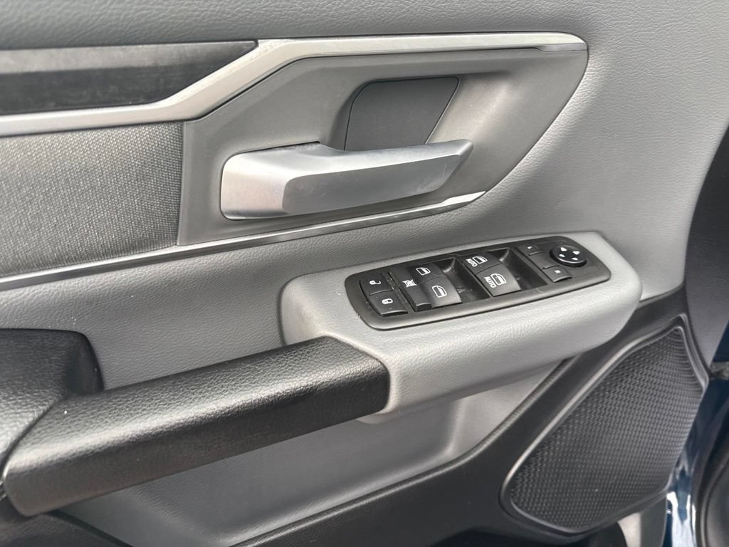 Used 2021 RAM 1500 Big Horn AWD/4WD image 18