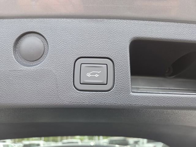 New 2026 GMC Terrain AT4 AWD/4WD image 19