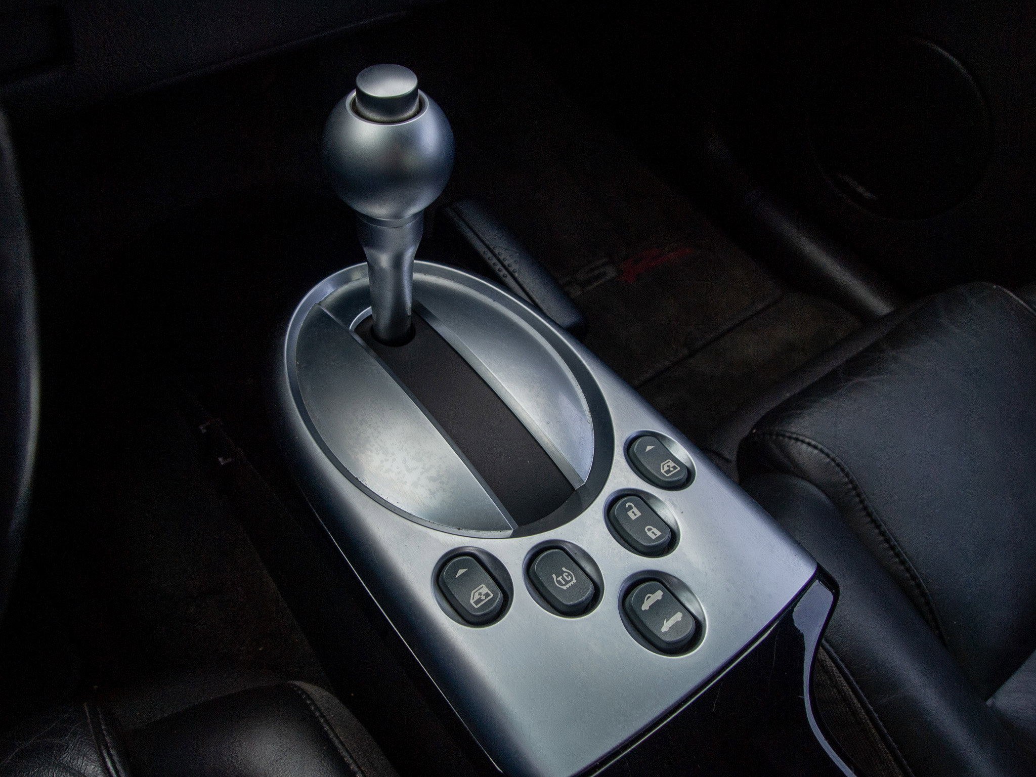 Used 2004 Chevrolet SSR w/ Preferred Equipment Group image 17