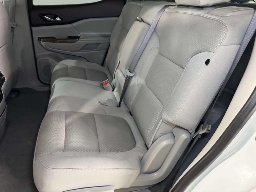 Used 2023 GMC Acadia SLE w/ Driver Convenience Package AWD/4WD image 25