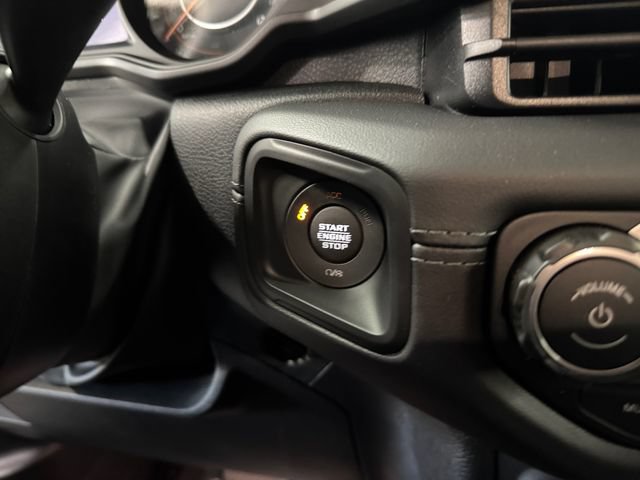 New 2026 Jeep Gladiator Mojave w/ Safety Group AWD/4WD image 24