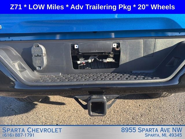 Used 2023 Chevrolet Colorado Z71 w/ Z71 Convenience Package 2 image 8