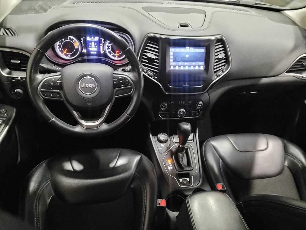 Used 2019 Jeep Cherokee Latitude Plus image 22