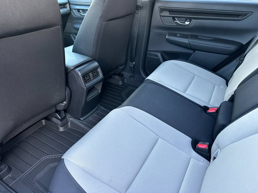 Used 2025 Honda CR-V LX image 13