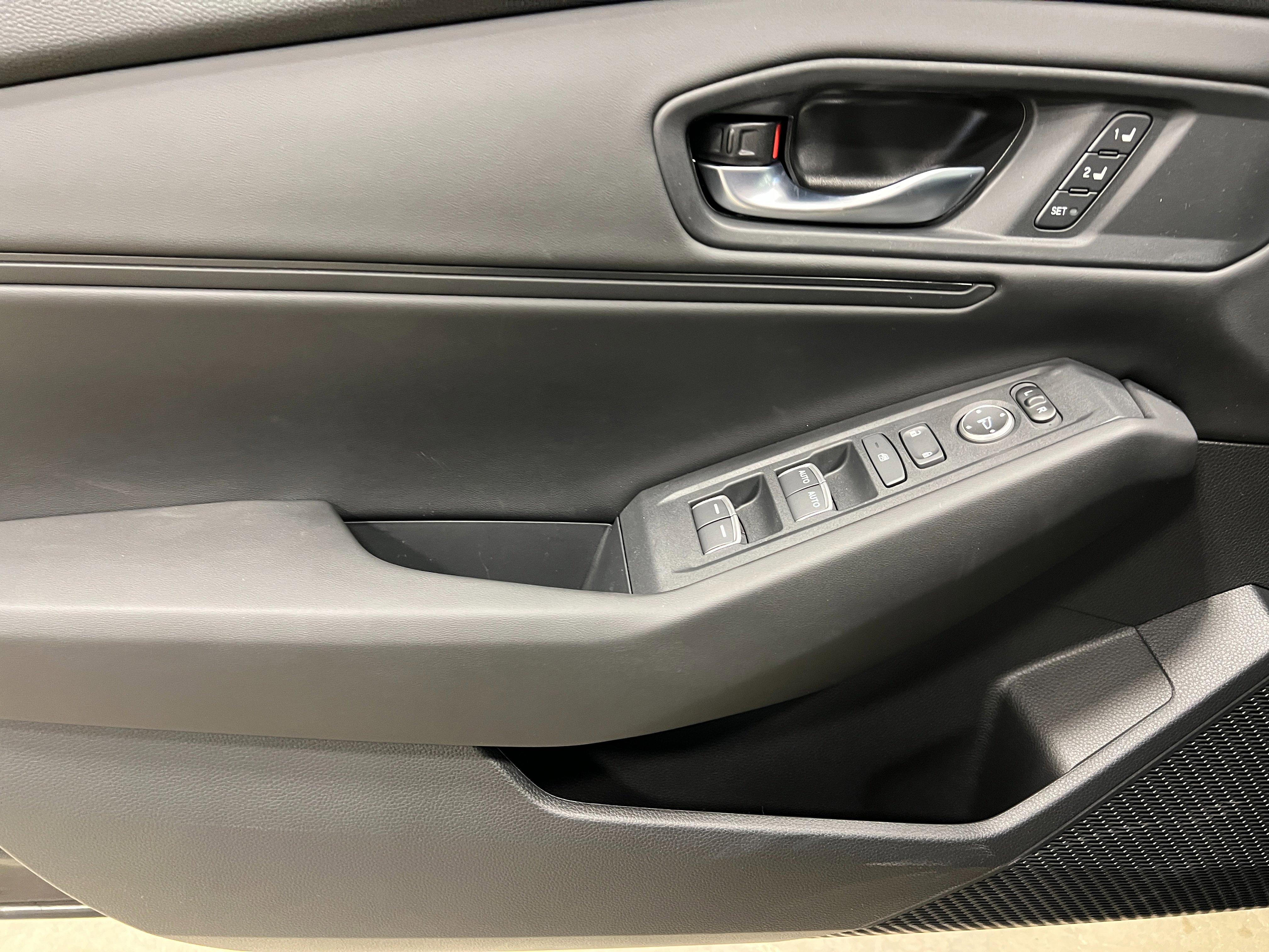 New 2025 Honda Accord EX-L image 15