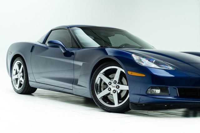 Used 2007 Chevrolet Corvette Coupe w/ Preferred Equipment Group image 3