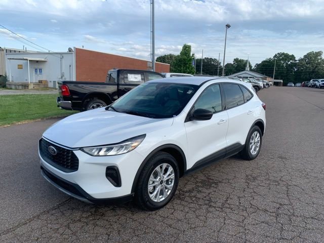 Used 2025 Ford Escape Active FWD image 3