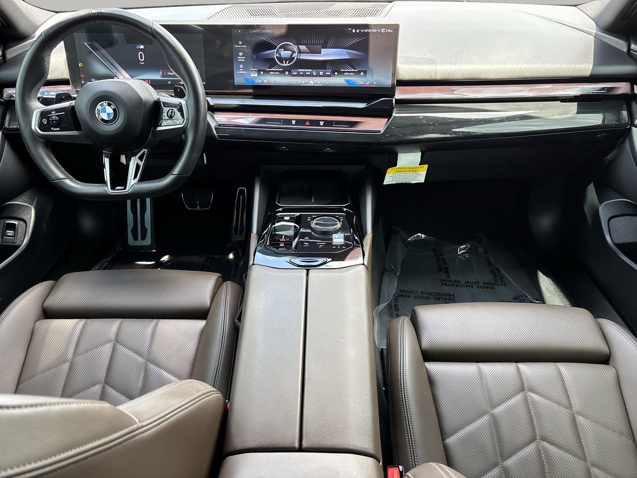 Used 2024 BMW 540i xDrive w/ M Sport Package AWD/4WD image 13