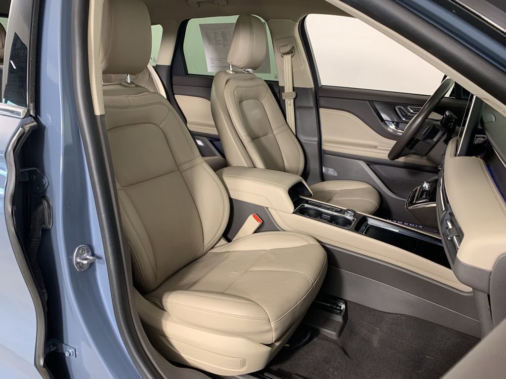 Used 2024 Lincoln Corsair Grand Touring w/ Equipment Group 301A image 39