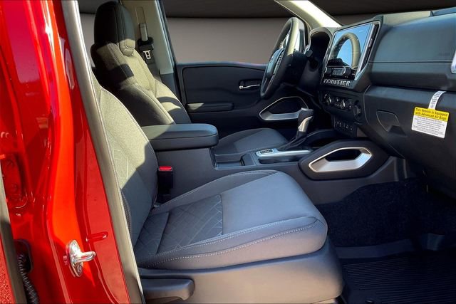 New 2026 Nissan Frontier SV w/ All-Weather Content Package image 11