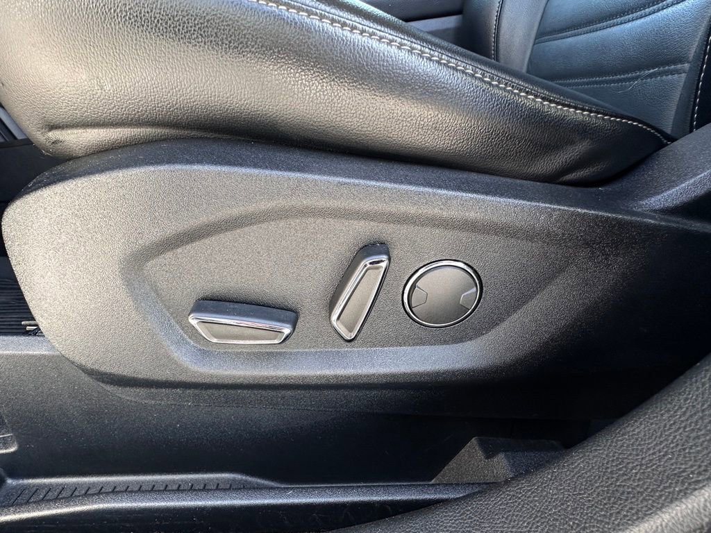 Used 2018 Ford Edge SEL w/ Equipment Group 201A image 19