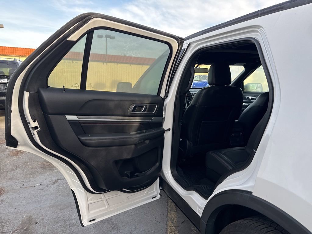 Certified 2018 Ford Explorer Sport image 14