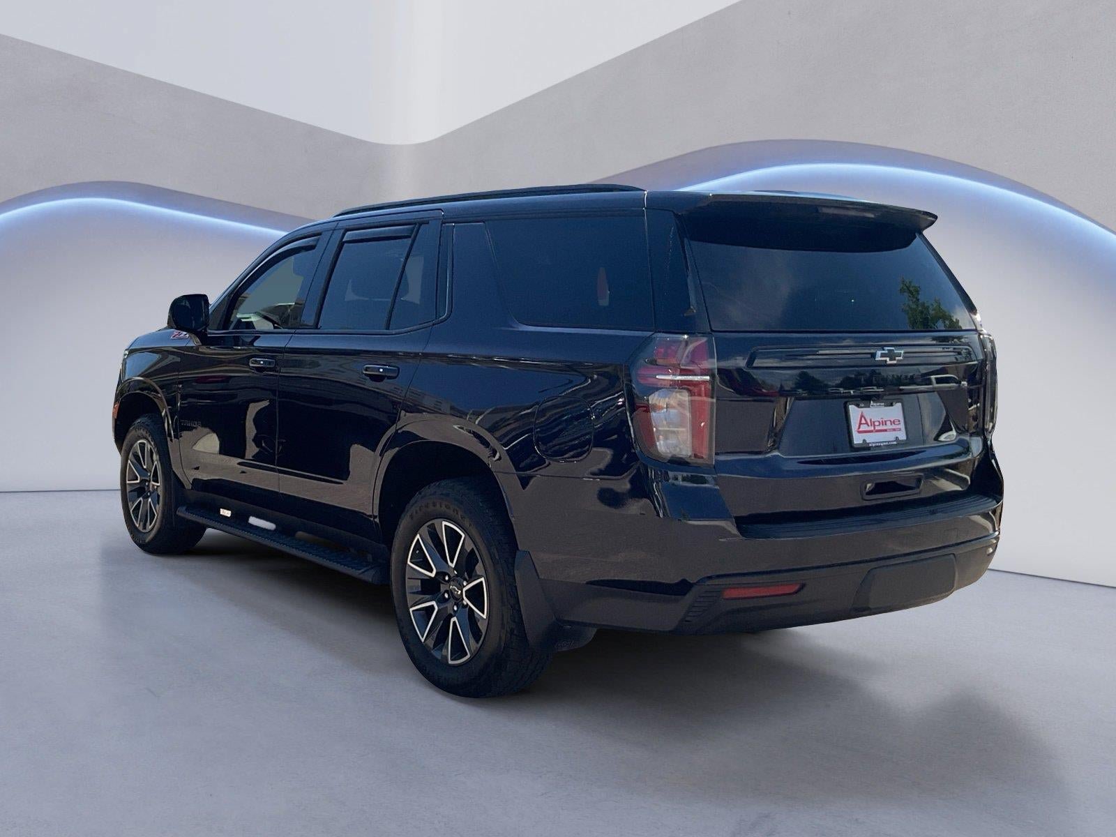 Certified 2023 Chevrolet Tahoe Z71 w/ Luxury Package AWD/4WD image 3