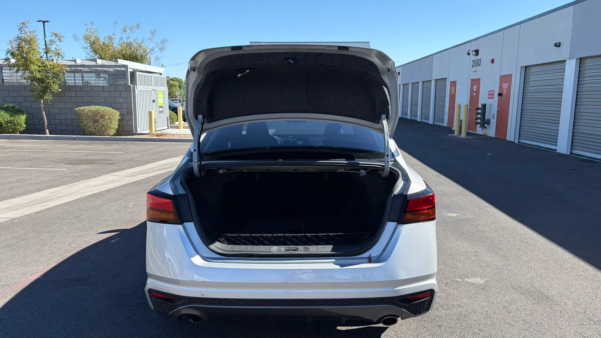Used 2019 Nissan Altima 2.5 SR w/ SR Premium Package FWD image 9