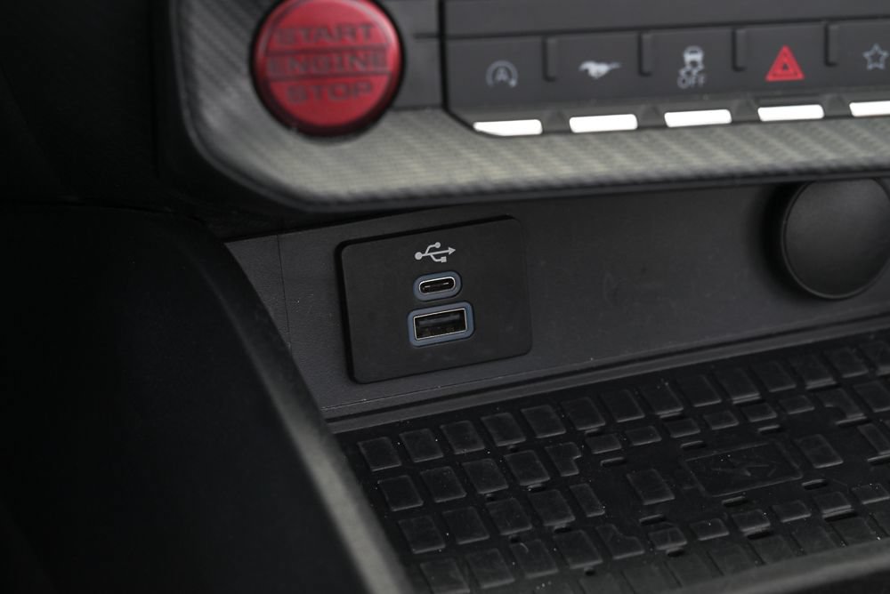 Used 2024 Ford Mustang Premium RWD image 34