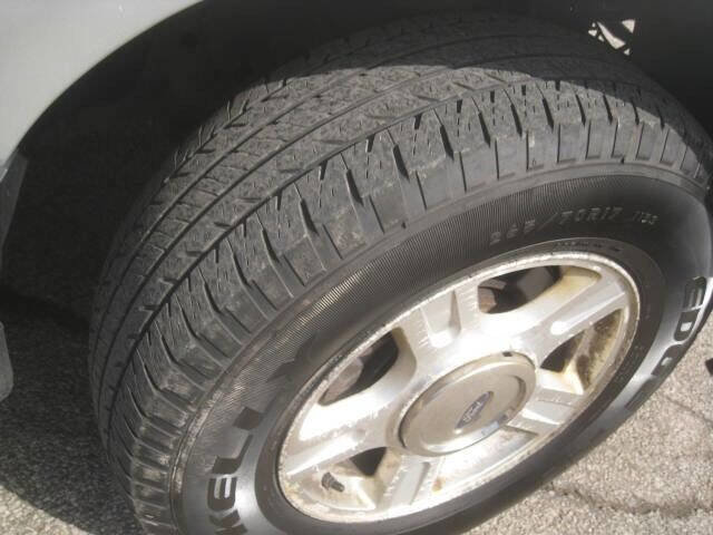 Used 2012 Ford Expedition XL w/ HD Trailer Tow Pkg image 26