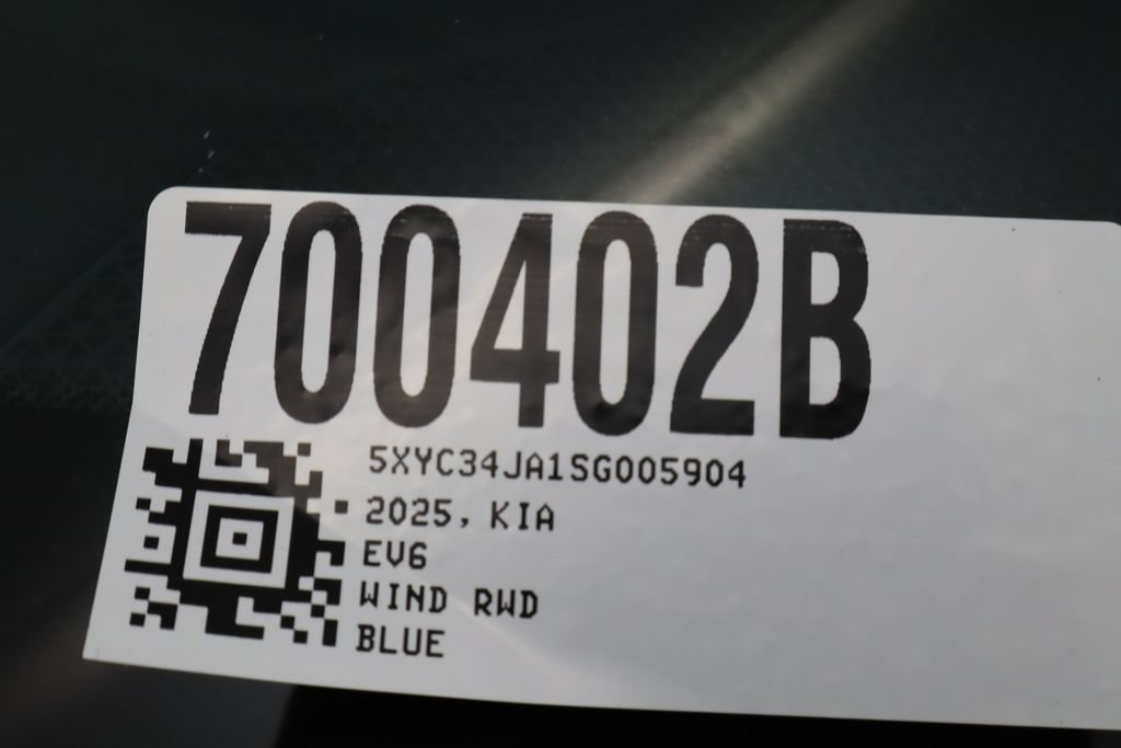 Used 2025 Kia EV6 Wind RWD image 37