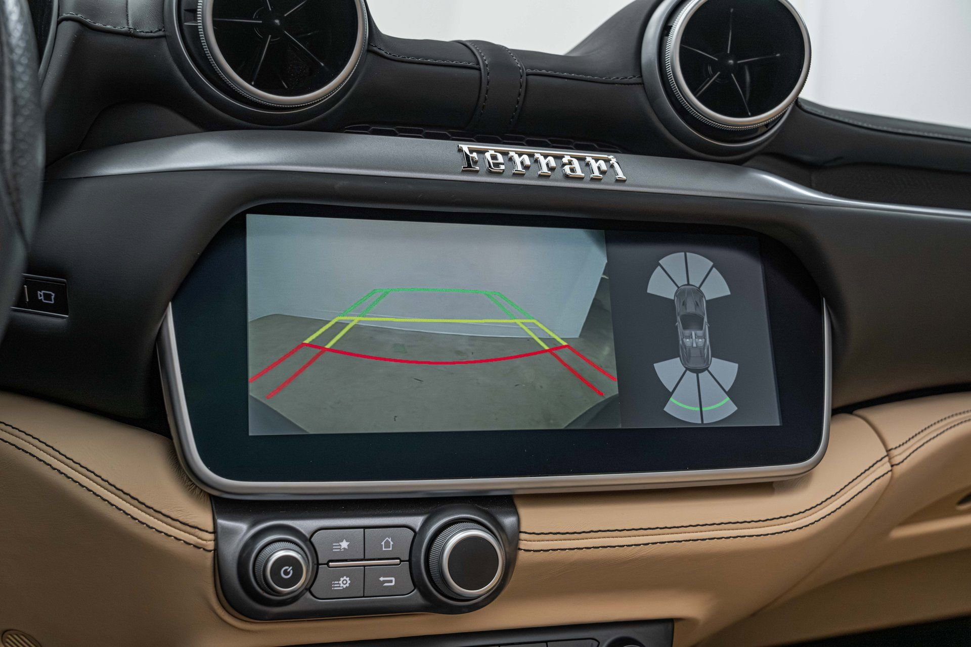 Certified 2020 Ferrari Portofino RWD image 36