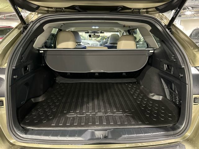 Used 2023 Subaru Outback Limited AWD/4WD image 25