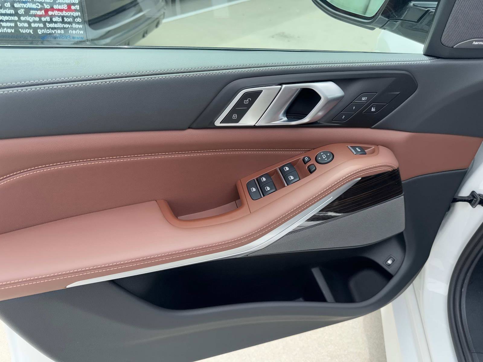 Used 2024 BMW X5 xDrive50e w/ M Sport Package image 13