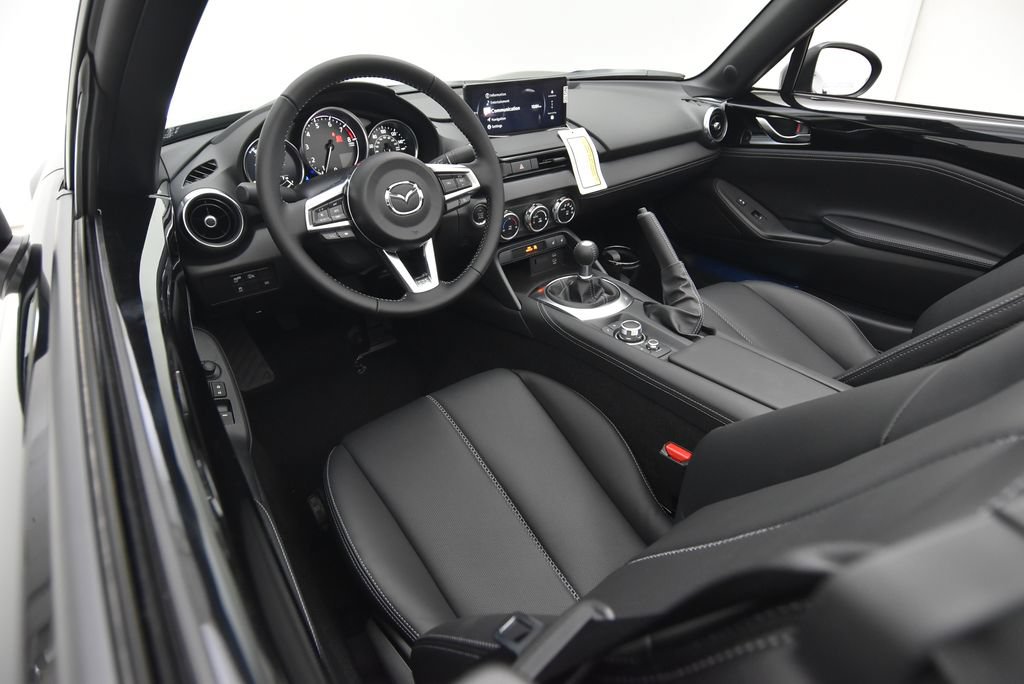 New 2026 MAZDA MX-5 Miata Grand Touring w/ Weather Package RWD image 32