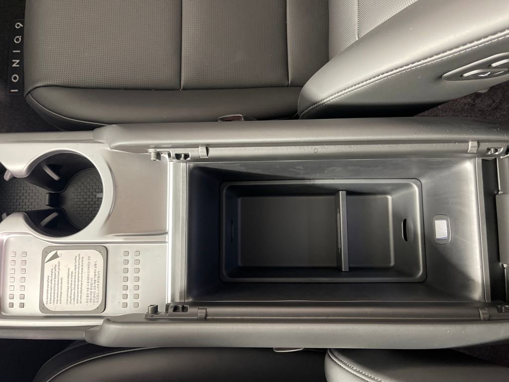 New 2026 Hyundai Ioniq 9 SEL image 25