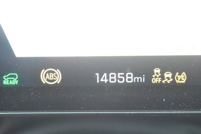 Used 2024 Chevrolet Blazer EV LT image 16