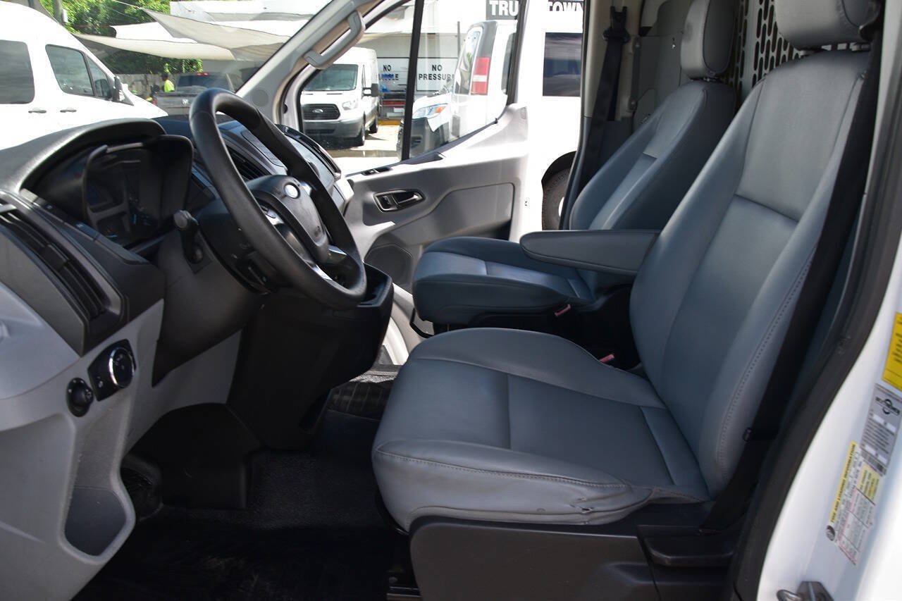 Used 2016 Ford Transit 150 130 Low Roof w/ Exterior Upgrade Package RWD image 8