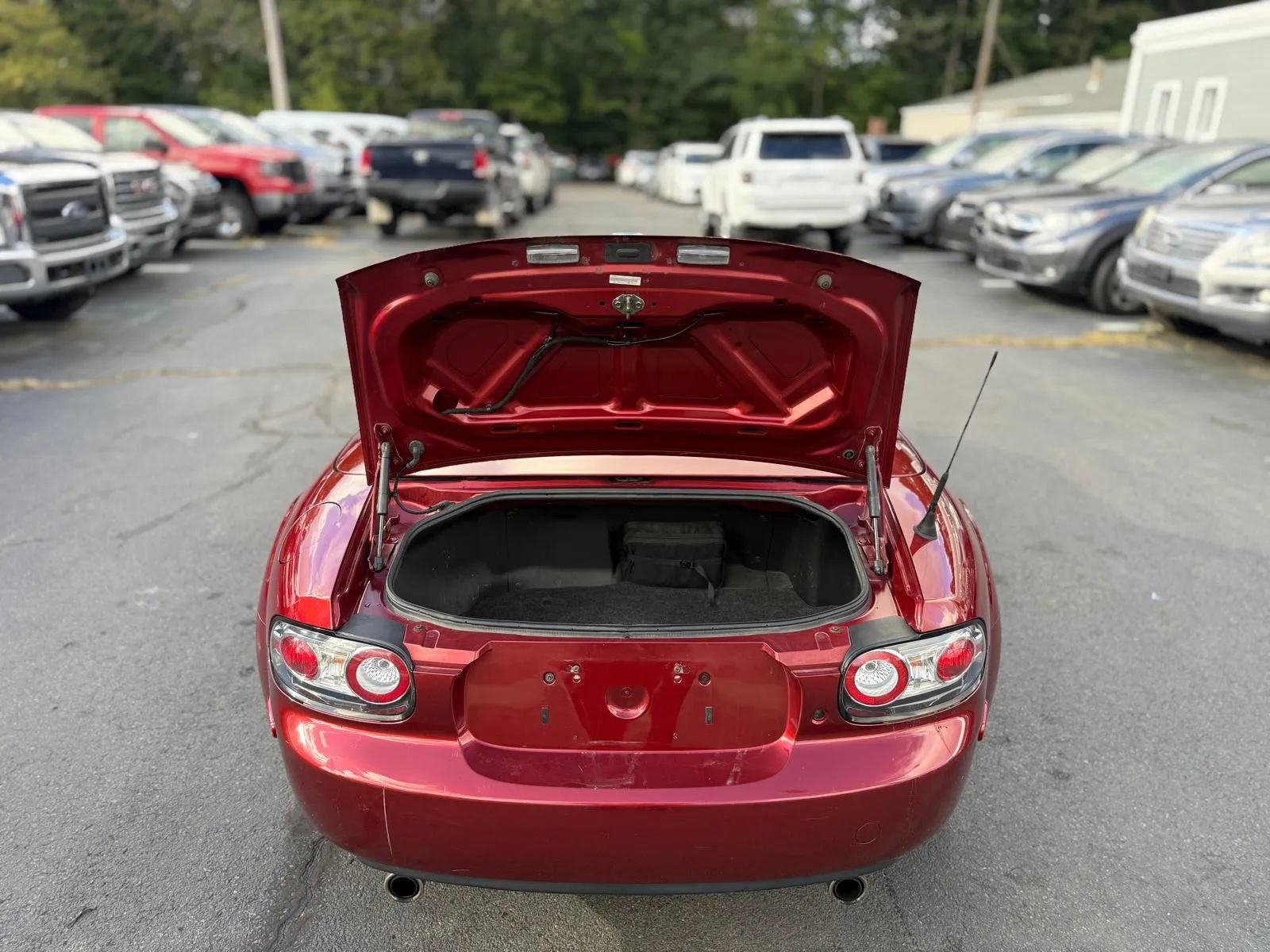 Used 2007 MAZDA MX-5 Miata Grand Touring w/ Premium Pkg RWD image 22