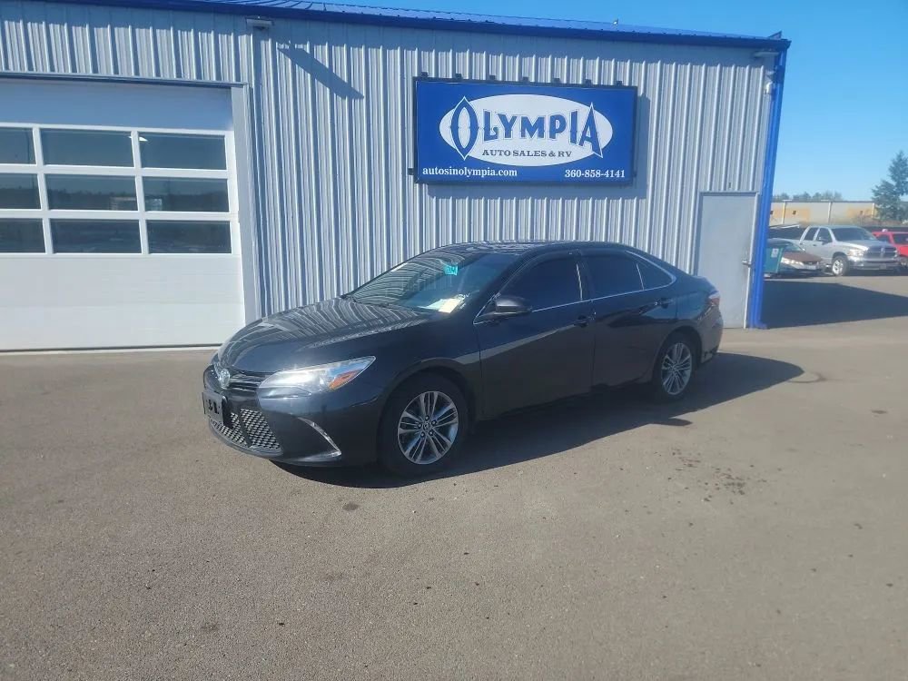 Used 2015 Toyota Camry SE