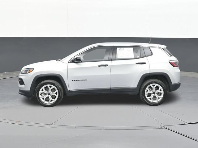 Used 2025 Jeep Compass Sport AWD/4WD image 8
