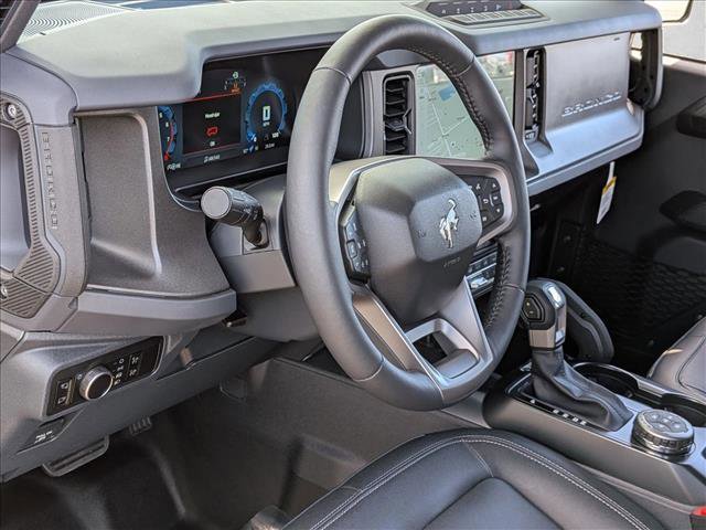 New 2025 Ford Bronco Badlands image 3