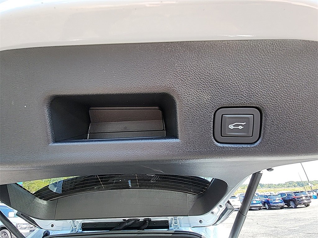 New 2026 Chevrolet Traverse LT w/ Enhanced Driving Package image 34