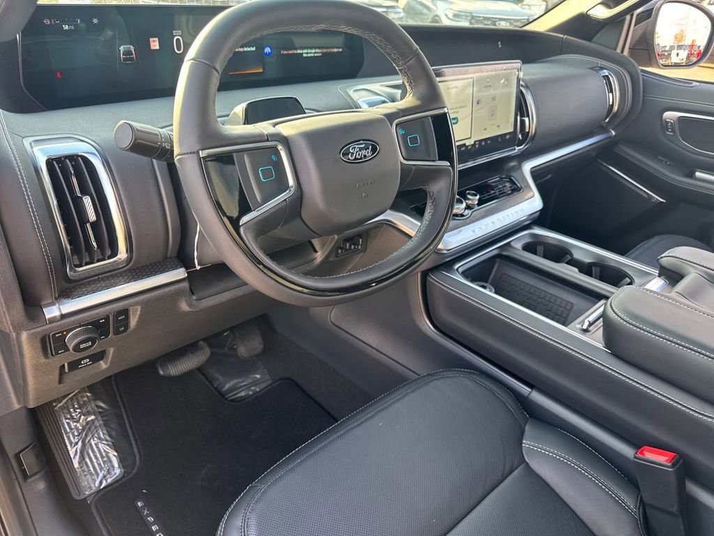 New 2025 Ford Expedition Platinum w/ Stealth Performance Package image 25