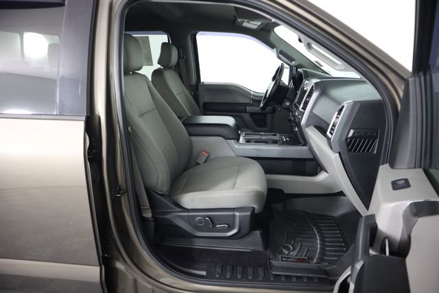 Used 2016 Ford F150 XLT w/ Equipment Group 302A Luxury AWD/4WD image 54