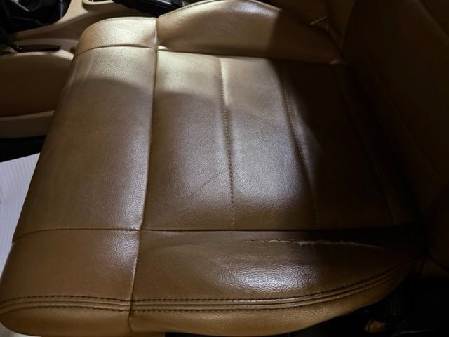 Used 2012 Jeep Wrangler Unlimited Rubicon w/ Dual Top Group AWD/4WD image 14