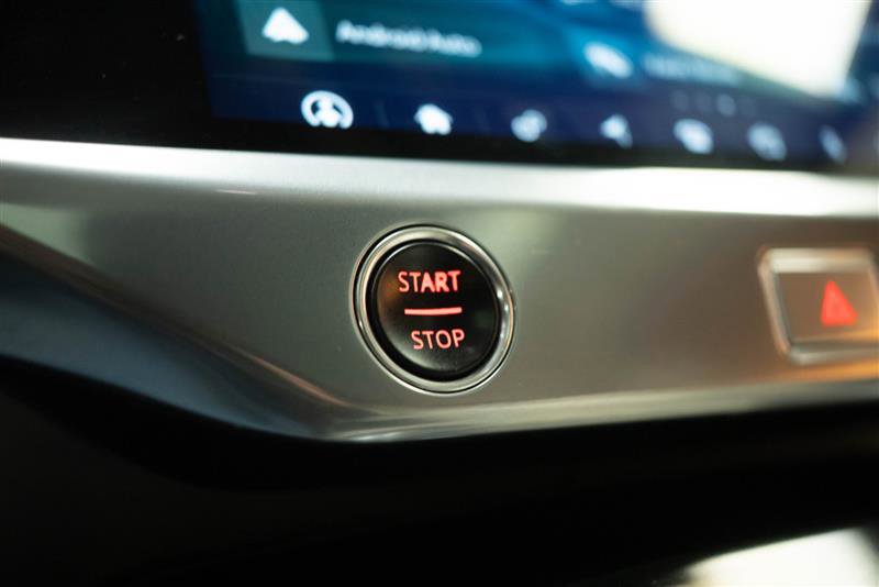 Used 2019 Jaguar I-PACE First Edition image 25
