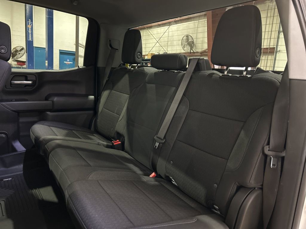Used 2023 Chevrolet Silverado 1500 Custom image 31