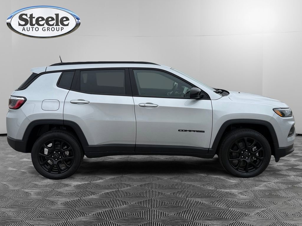 New 2026 Jeep Compass Latitude image 6