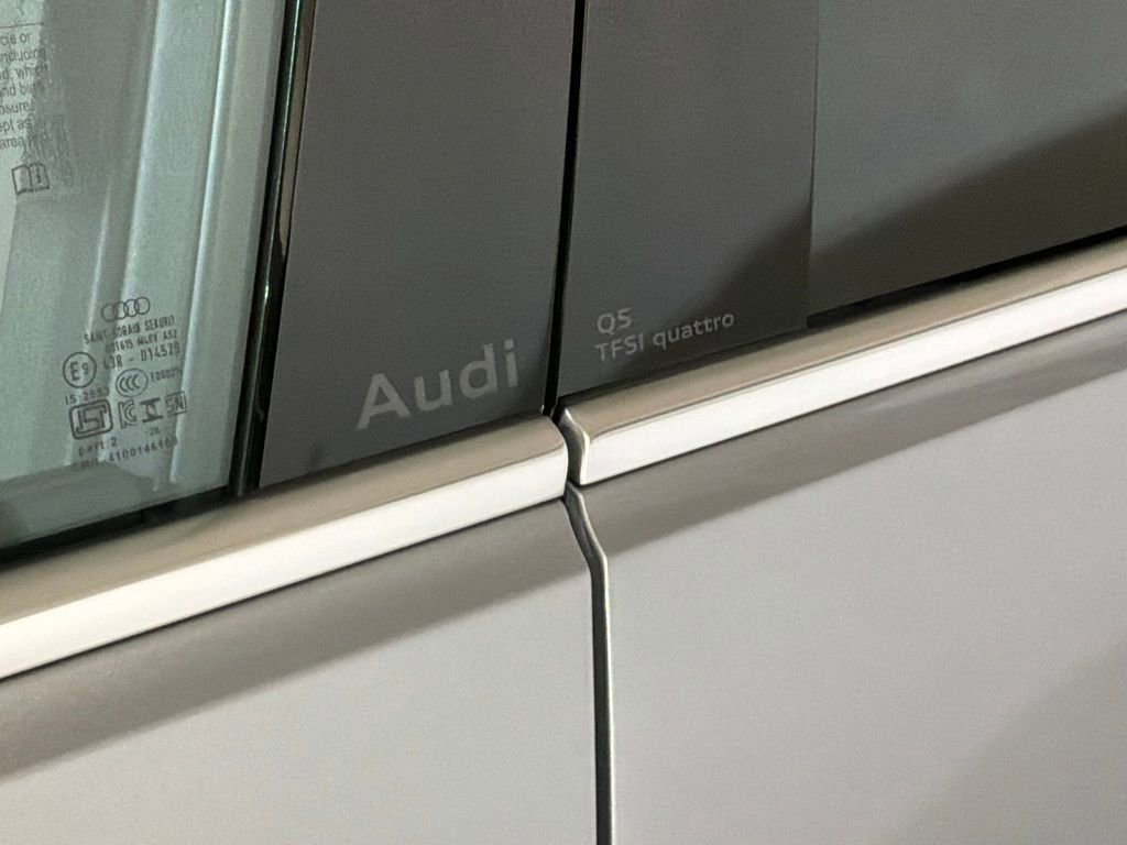 Certified 2025 Audi Q5 Premium w/ Convenience Package AWD/4WD image 28