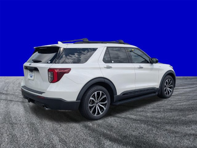 Certified 2022 Ford Explorer ST-Line w/ Class IV Trailer Tow Package RWD image 4